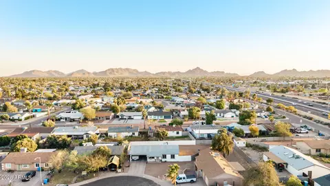 View/Area - 3429 Everett Dr, Phoenix, AZ 85032 photo 5 of 13