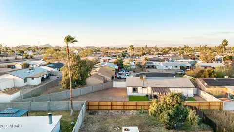 View/Area - 3429 Everett Dr, Phoenix, AZ 85032 photo 12 of 13