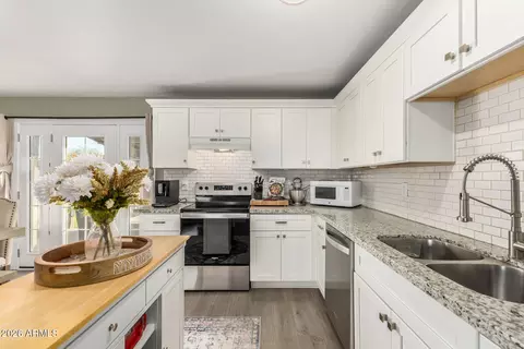 Kitchen - 3429 Everett Dr, Phoenix, AZ 85032 photo 1 of 3