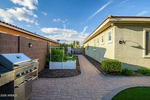 Exterior - 2961 E Preston St, Mesa, AZ 85213 photo 10 of 27