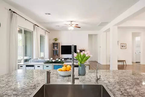 Kitchen - 2961 E Preston St, Mesa, AZ 85213 photo 4 of 7