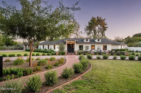 8202 N 74th Pl, Scottsdale, AZ 85258