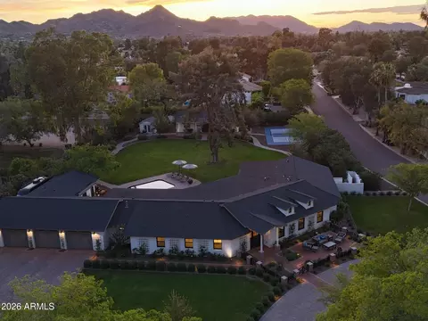 8202 N 74th Pl, Scottsdale, AZ 85258