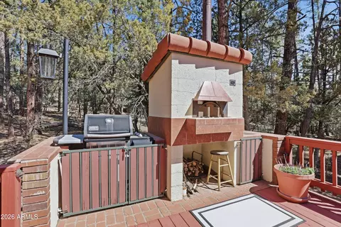 Exterior - 6740 W Ridge Rd, Pine, AZ 85544 photo 5 of 14