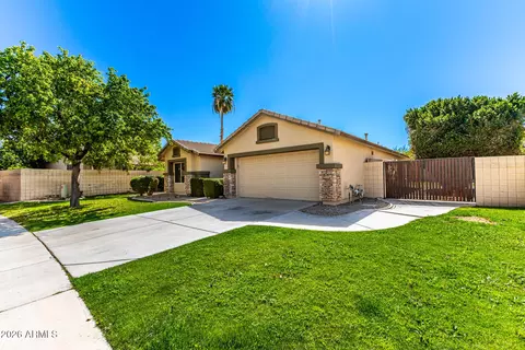 Exterior - 1151 E Pony Ln, Gilbert, AZ 85295 photo 4 of 12