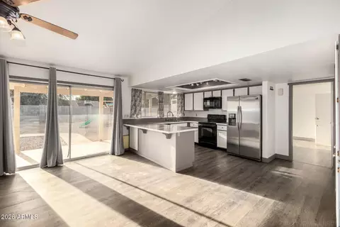 Living - 1622 N Terripin St, Mesa, AZ 85207 photo 5 of 5