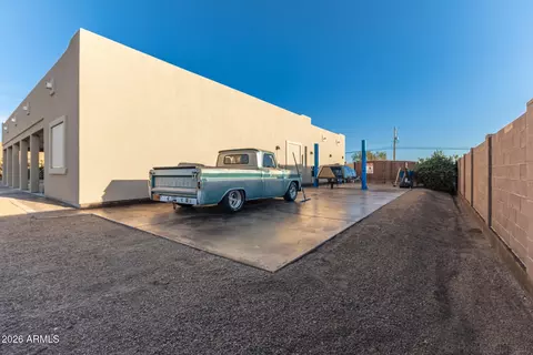 Exterior - 304 E Mckellips Blvd, Apache Junction, AZ 85119 photo 9 of 18
