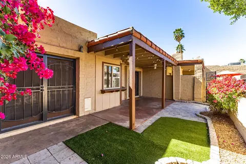 Exterior - 3004 W Phelps Rd, Phoenix, AZ 85053 photo 8 of 10