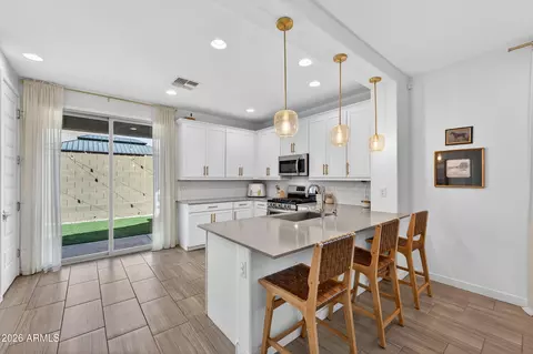 Kitchen - 3048 E Pima Ave, Apache Junction, AZ 85119 photo 1 of 5