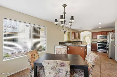 Dining - 8109 W Globe Ave, Phoenix, AZ 85043 photo 2 of 2