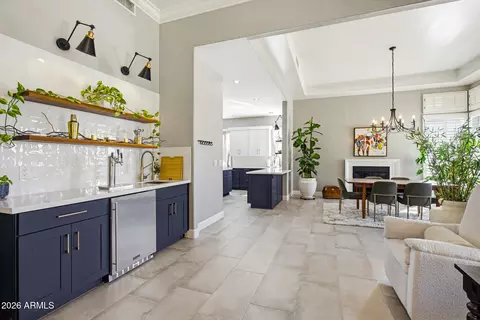 Kitchen - 2630 E Silverwood Dr, Phoenix, AZ 85048 photo 11 of 11