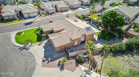 View/Area - 2630 E Silverwood Dr, Phoenix, AZ 85048 photo 3 of 8