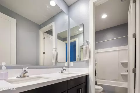 Bath - 3527 E Austin Dr, Gilbert, AZ 85296 photo 5 of 5