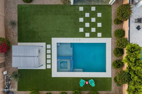 Exterior - 3527 E Austin Dr, Gilbert, AZ 85296 photo 5 of 11