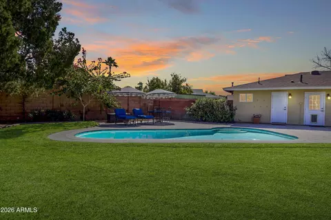 Exterior - 7823 N 7th Pl, Phoenix, AZ 85020 photo 4 of 4