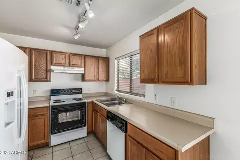 Kitchen - 2026 W Townley Ave, Phoenix, AZ 85021 photo 2 of 4
