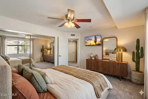 5104 N 32nd St #208, Phoenix, AZ 85018