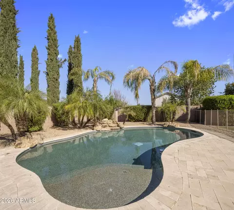 Exterior - 2614 E Carob Dr, Gilbert, AZ 85298 photo 4 of 7