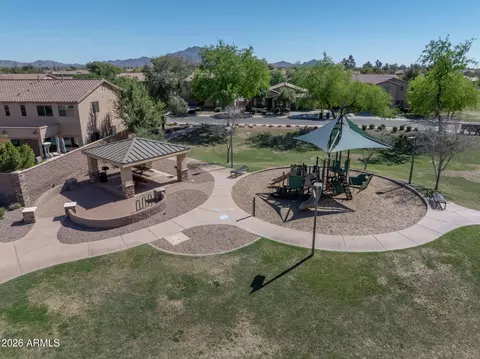 View/Area - 2614 E Carob Dr, Gilbert, AZ 85298 photo 14 of 14