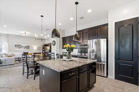 Kitchen - 2486 E Lindrick Dr, Gilbert, AZ 85298 photo 4 of 4