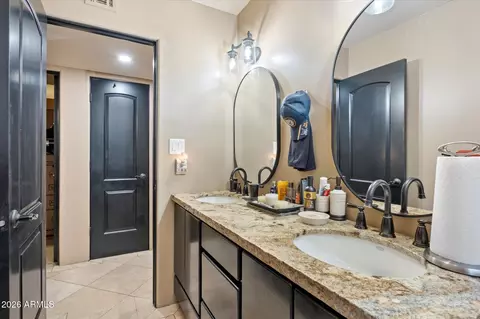 Bath - 2352 E Florian Cir, Mesa, AZ 85204 photo 1 of 4