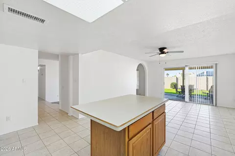 Kitchen - 16802 N 34th Dr, Phoenix, AZ 85053 photo 5 of 5