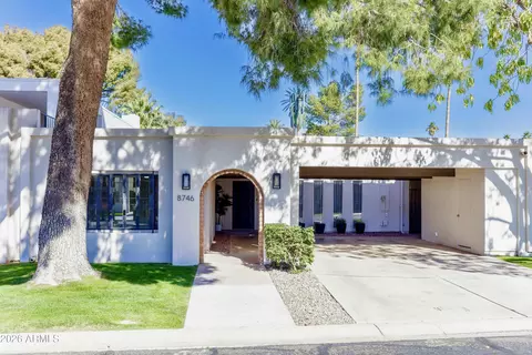 8746 E Via De Viva St, Scottsdale, AZ 85258