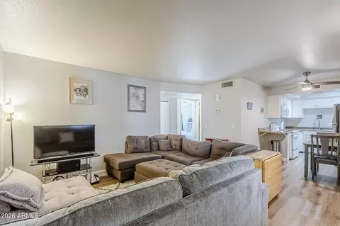 Living - 17 E Ruth Ave #303, Phoenix, AZ 85020 photo 1 of 5