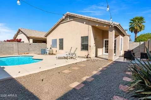 8775 W Laurel Ln, Peoria, AZ 85345