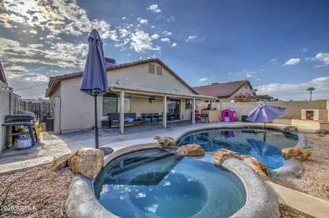 8673 N 112th Ave, Peoria, AZ 85345