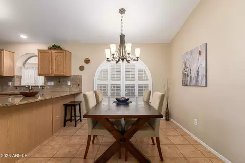 Dining - 4432 E Melinda Ln, Phoenix, AZ 85050 photo 2 of 2