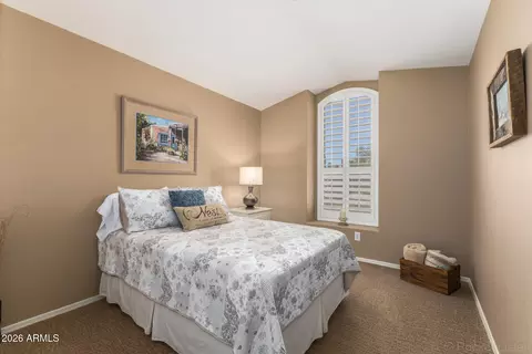 Bedroom - 4432 E Melinda Ln, Phoenix, AZ 85050 photo 4 of 5