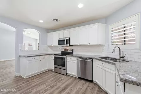 Kitchen - 3296 E Warbler Rd, Gilbert, AZ 85297 photo 3 of 4