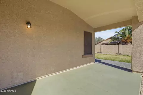 Exterior - 3296 E Warbler Rd, Gilbert, AZ 85297 photo 3 of 7