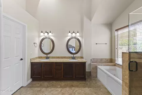 Bath - 1213 E Divot Dr, Tempe, AZ 85283 photo 3 of 4
