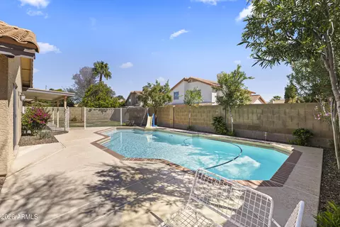 Exterior - 1213 E Divot Dr, Tempe, AZ 85283 photo 8 of 9