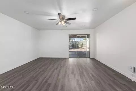 Living - 1294 W Mesquite Ave, Apache Junction, AZ 85120 photo 2 of 4