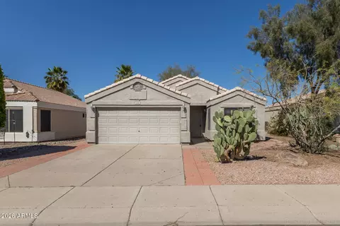 Exterior - 1294 W Mesquite Ave, Apache Junction, AZ 85120 photo 1 of 5
