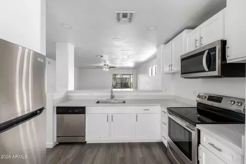 Kitchen - 1294 W Mesquite Ave, Apache Junction, AZ 85120 photo 1 of 2