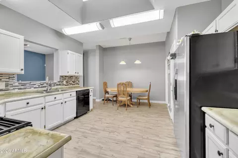 Kitchen - 7006 E Jensen St #57, Mesa, AZ 85207 photo 3 of 3
