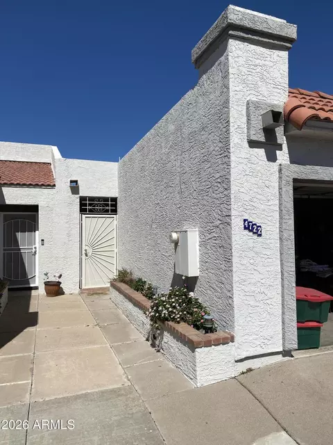 4722 W Sanna St, Glendale, AZ 85302