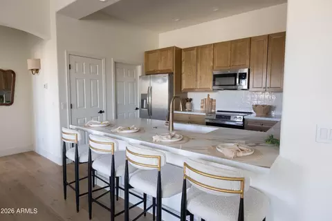 Kitchen - 3131 E Legacy Dr #2076, Phoenix, AZ 85042 photo 1 of 10