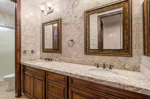 Bath - 2822 E Constance Way, Phoenix, AZ 85042 photo 8 of 8
