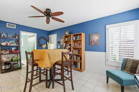 Dining - 1647 E Wagoner Rd, Phoenix, AZ 85022 photo 2 of 2