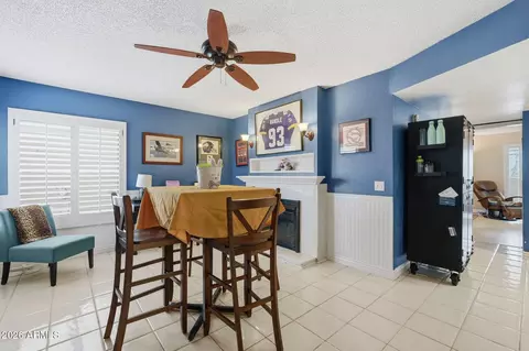 Dining - 1647 E Wagoner Rd, Phoenix, AZ 85022 photo 1 of 2