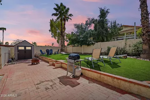 Exterior - 1647 E Wagoner Rd, Phoenix, AZ 85022 photo 5 of 9