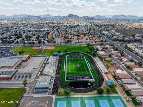 View/Area - 1647 E Wagoner Rd, Phoenix, AZ 85022 photo 3 of 4