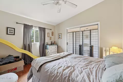 Bedroom - 1647 E Wagoner Rd, Phoenix, AZ 85022 photo 3 of 4