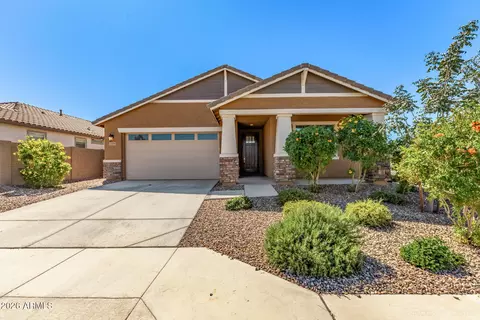 Exterior - 2209 E Meadowview Ct, Gilbert, AZ 85298 photo 2 of 10