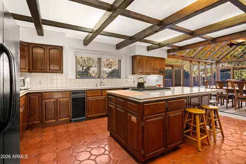 Kitchen - 175 Devils Kitchen Dr, Sedona, AZ 86351 photo 2 of 4
